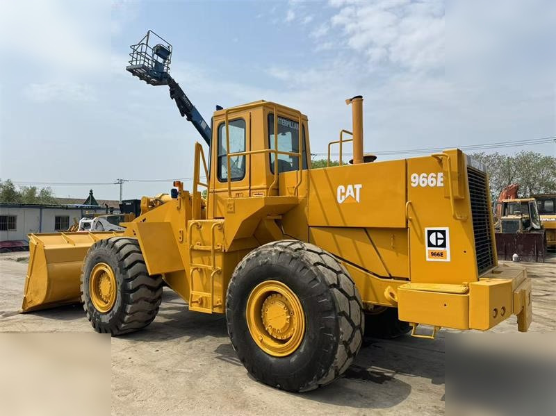 CATERPILLAR 966E - Wheel loader: picture 5 CATERPILLAR 966E - Wheel loader: picture 5