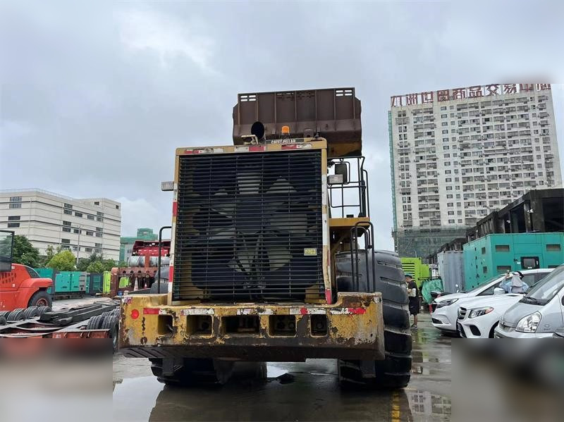 CATERPILLAR 986H - Wheel loader: picture 4 CATERPILLAR 986H - Wheel loader: picture 4