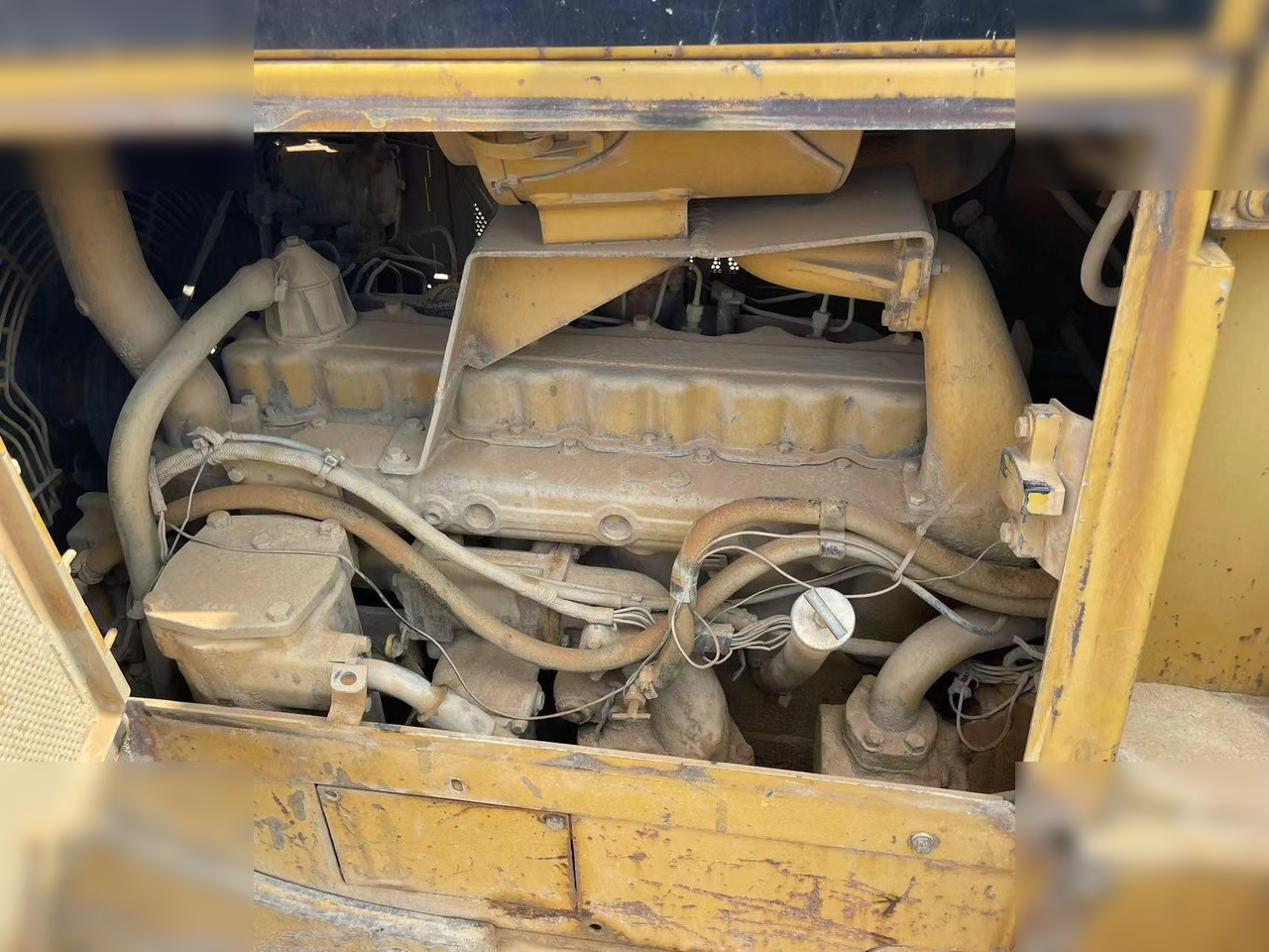 CATERPILLAR D6G - Bulldozer: picture 5 CATERPILLAR D6G - Bulldozer: picture 5