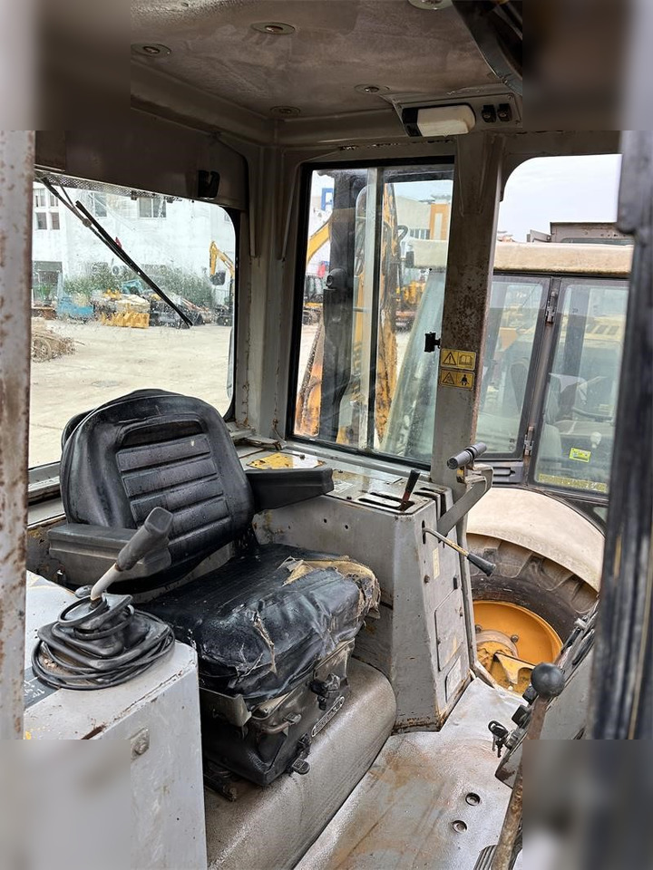 Bulldozer CATERPILLAR D6G2 XL: picture 6