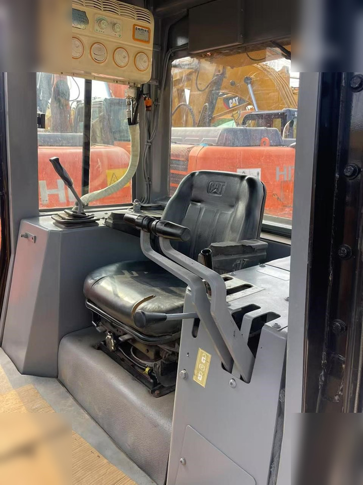 Bulldozer CATERPILLAR D7G: picture 8