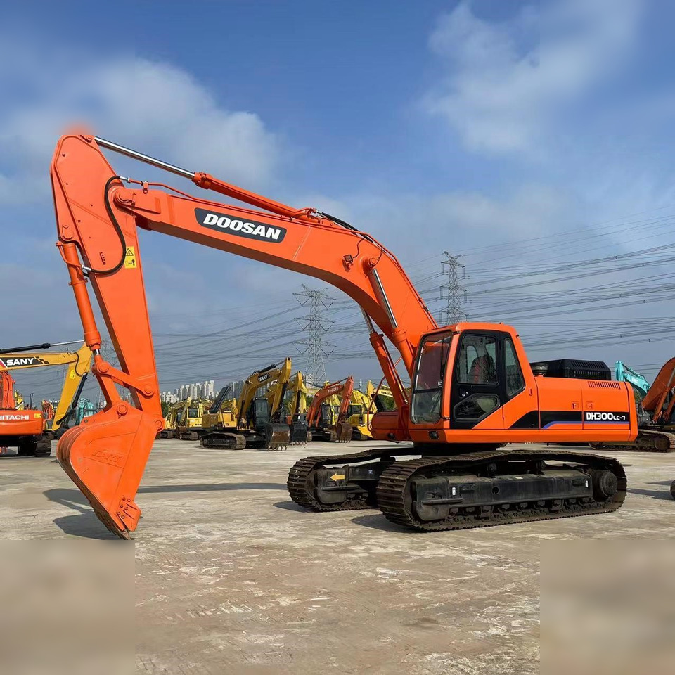 DOOSAN DH300 LC-7 - Crawler excavator: picture 2 DOOSAN DH300 LC-7 - Crawler excavator: picture 2