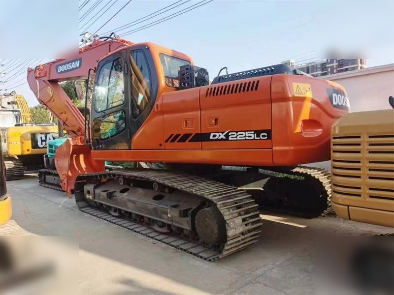 DOOSAN DX225 LC-5 - Crawler excavator: picture 2 DOOSAN DX225 LC-5 - Crawler excavator: picture 2