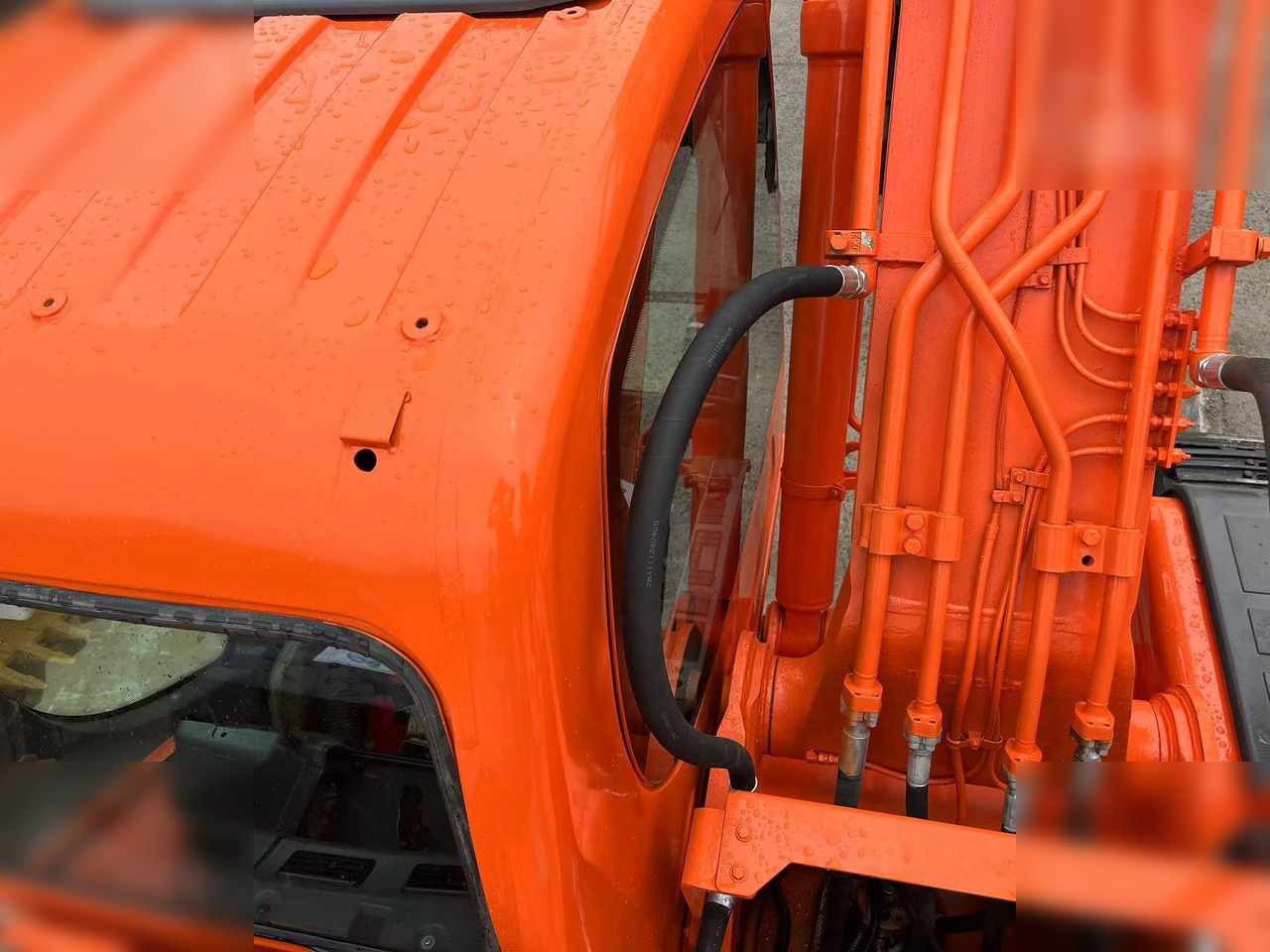 Crawler excavator DOOSAN DX225 LCA: picture 9