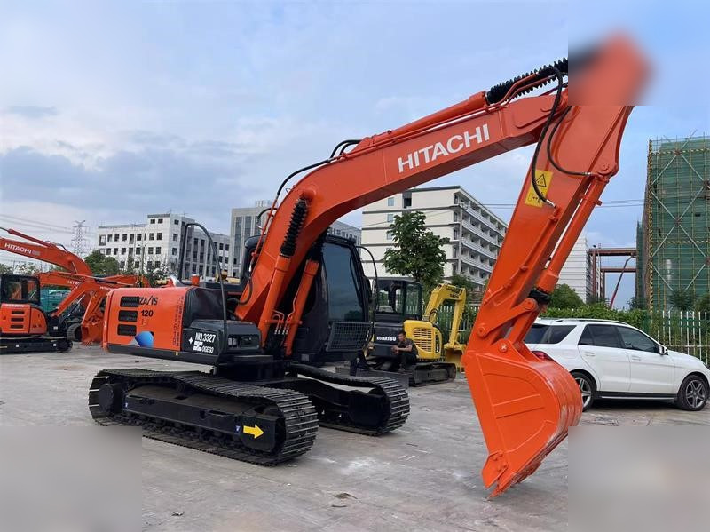 Crawler excavator HITACHI ZX120: picture 6