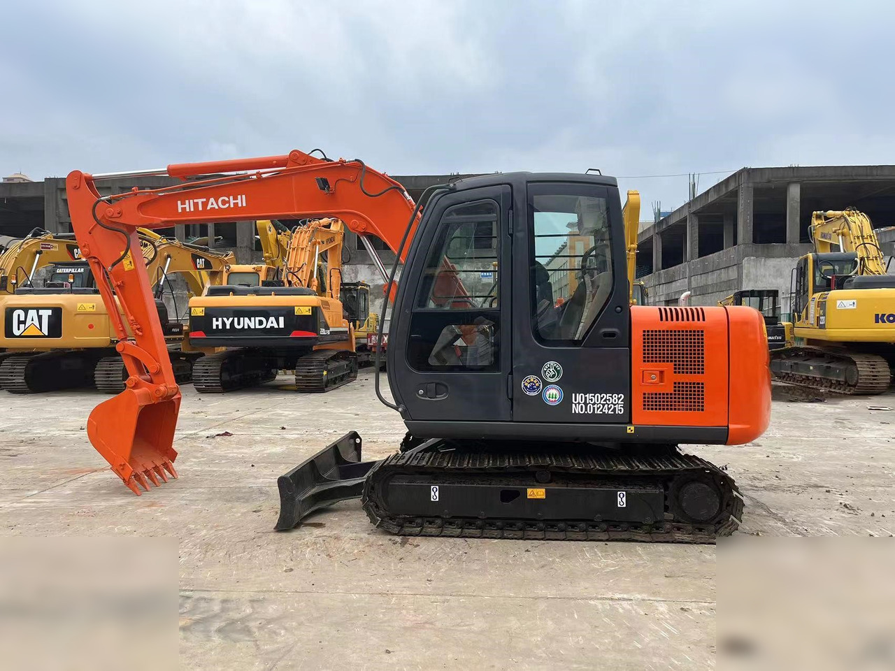HITACHI ZX70 - Crawler excavator: picture 3 HITACHI ZX70 - Crawler excavator: picture 3
