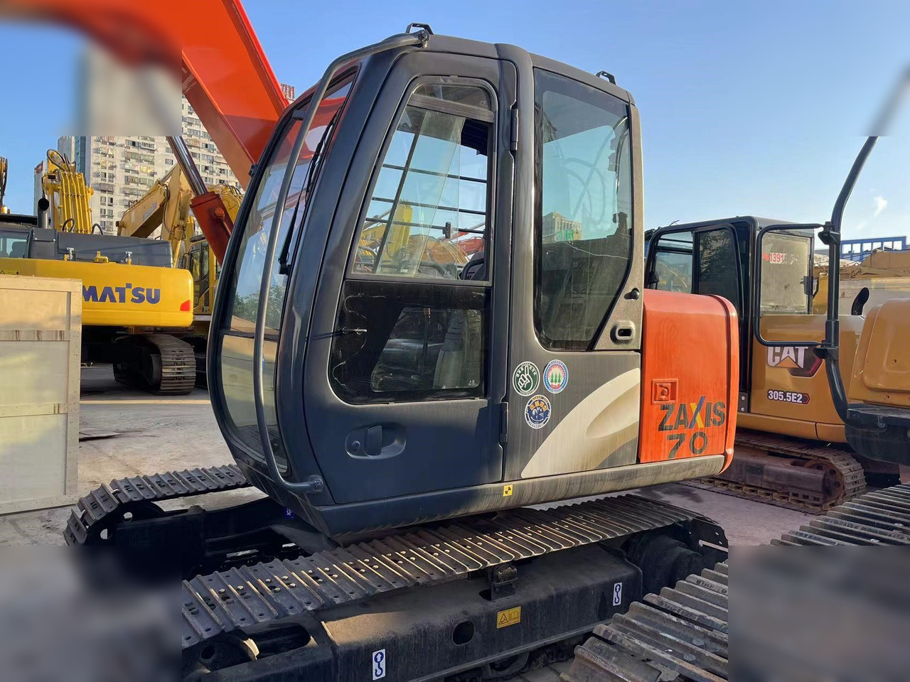 HITACHI ZX70 - Crawler excavator: picture 3 HITACHI ZX70 - Crawler excavator: picture 3