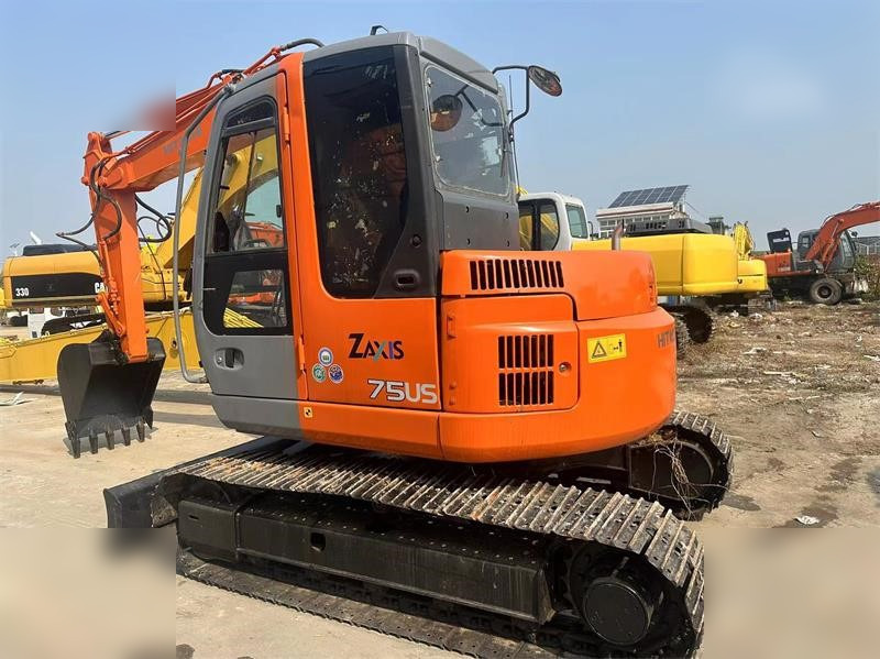 HITACHI ZX75US - Crawler excavator: picture 2 HITACHI ZX75US - Crawler excavator: picture 2