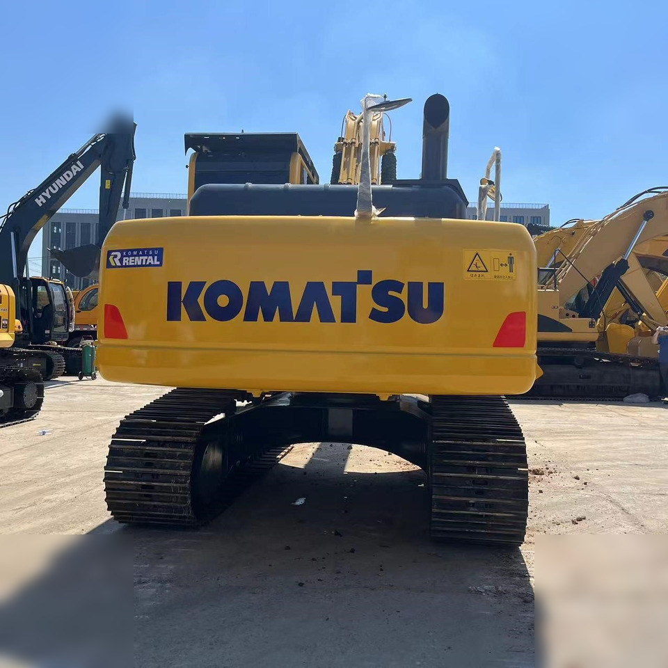 KOMATSU PC200-8 - Crawler excavator: picture 4 KOMATSU PC200-8 - Crawler excavator: picture 4