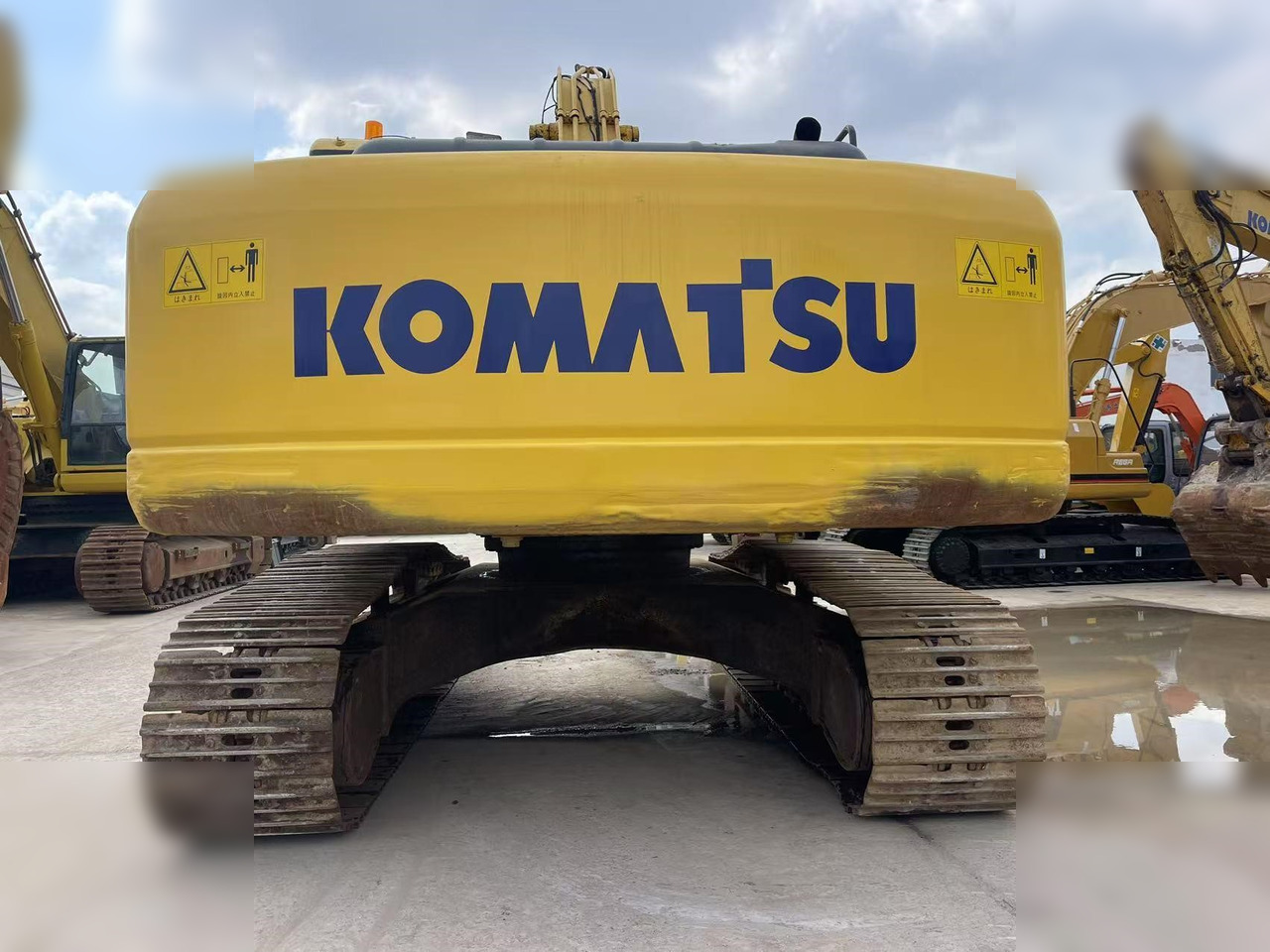 KOMATSU PC220-7 - Crawler excavator: picture 3 KOMATSU PC220-7 - Crawler excavator: picture 3