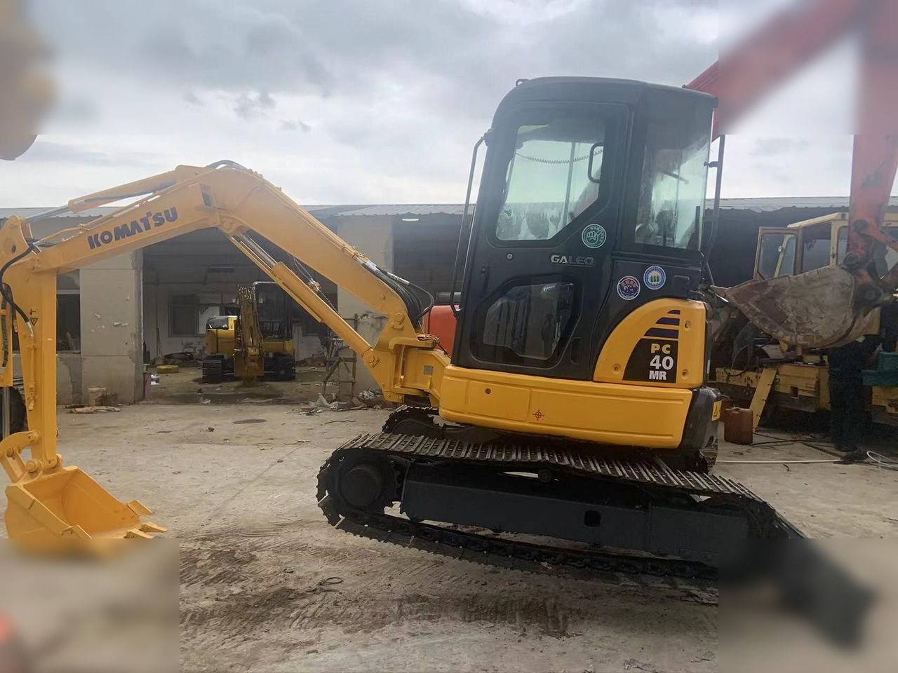 Leasing of KOMATSU PC40MR-2 KOMATSU PC40MR-2: picture 7