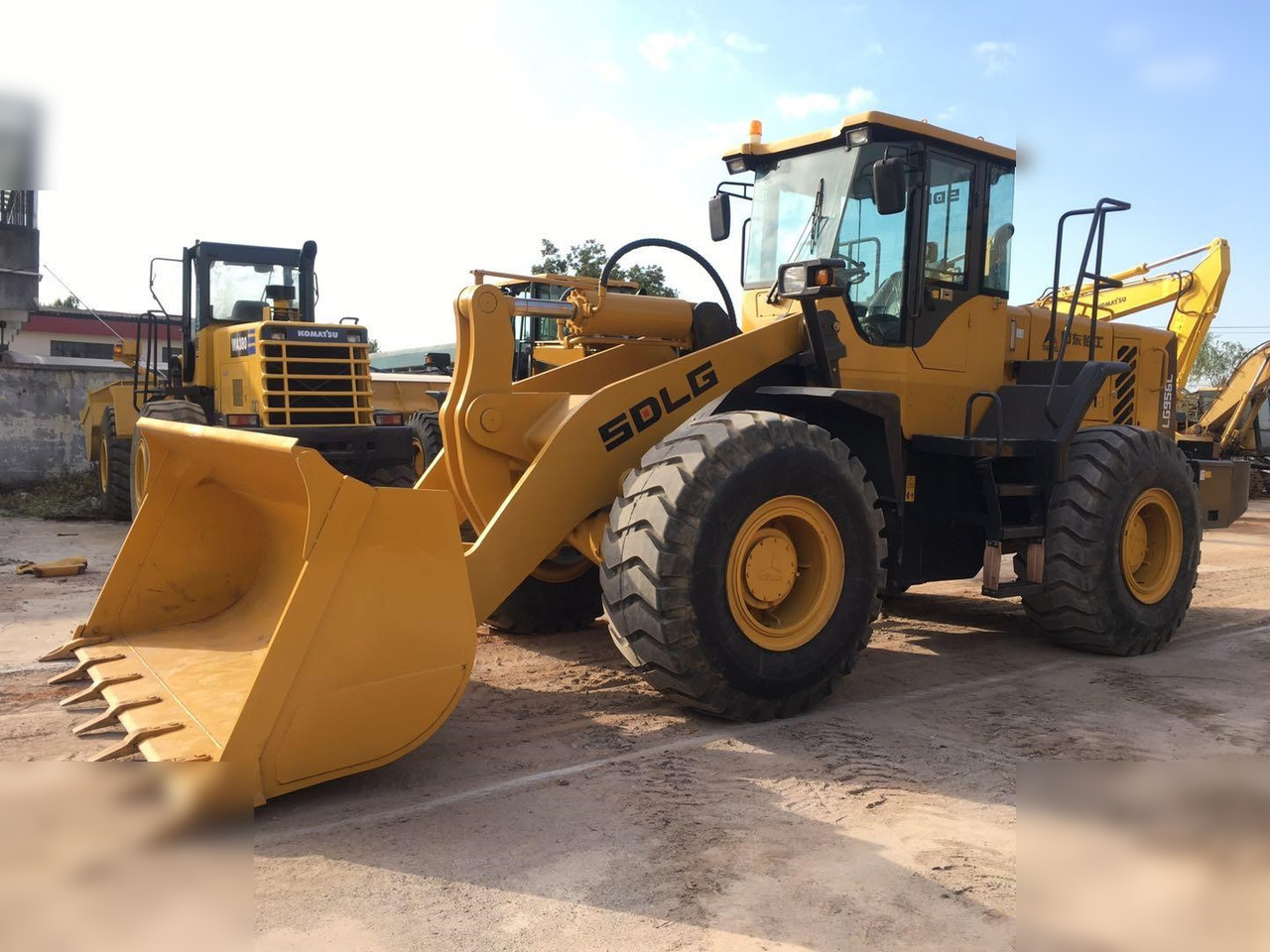 SDLG LG956L - Wheel loader: picture 4 SDLG LG956L - Wheel loader: picture 4