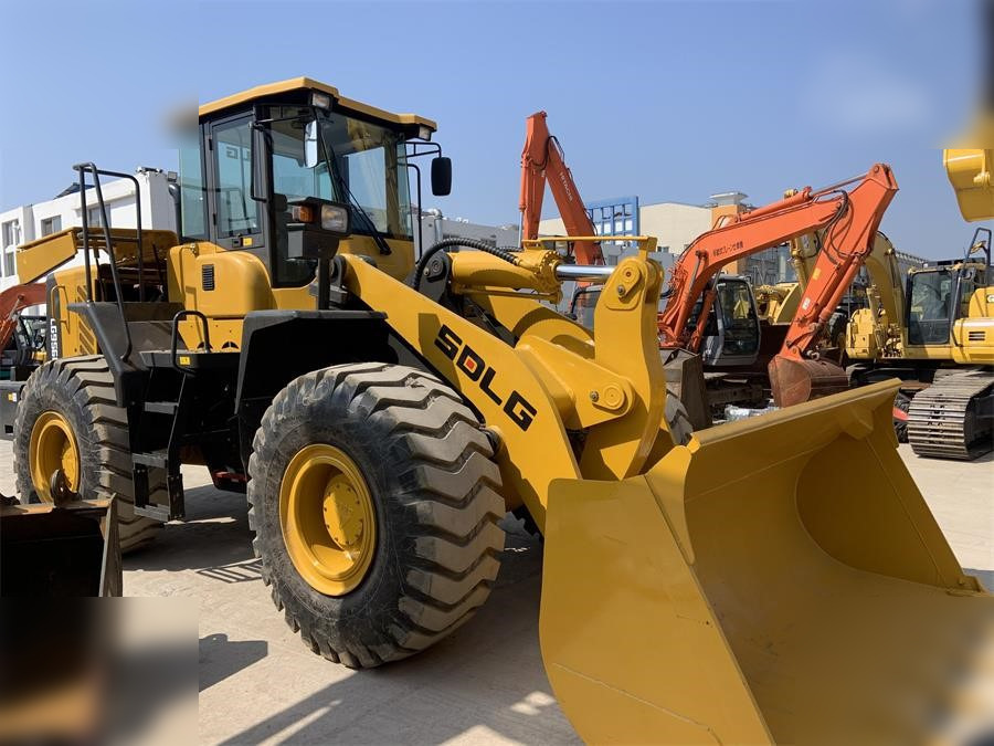 SDLG LG956L - Wheel loader: picture 2 SDLG LG956L - Wheel loader: picture 2