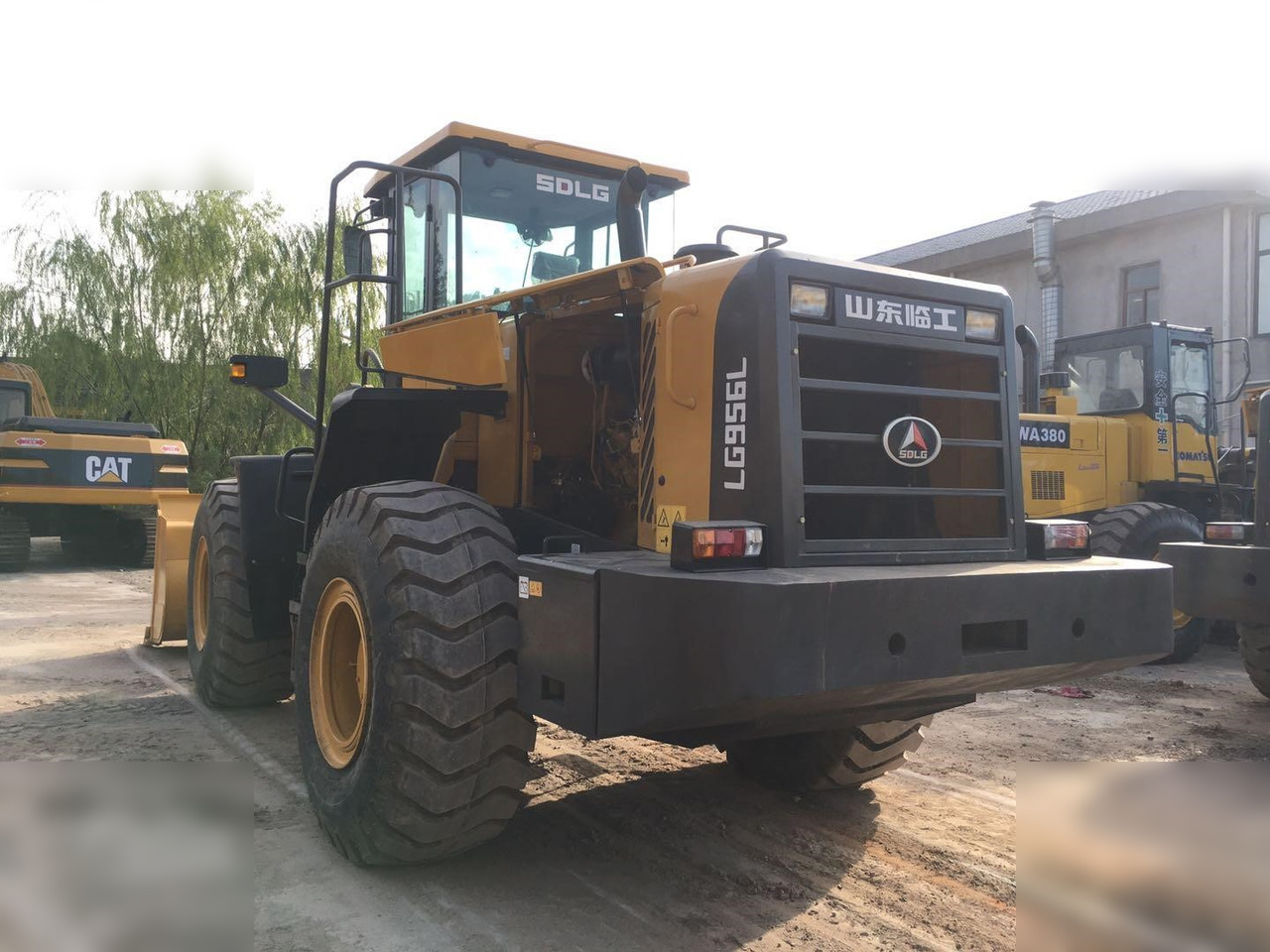SDLG LG956L - Wheel loader: picture 2 SDLG LG956L - Wheel loader: picture 2
