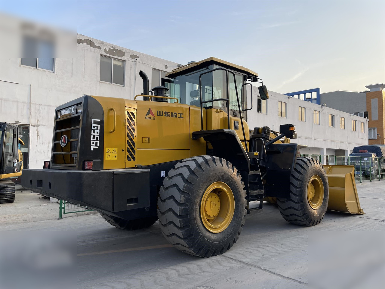 SDLG LG956L - Wheel loader: picture 1 SDLG LG956L - Wheel loader: picture 1