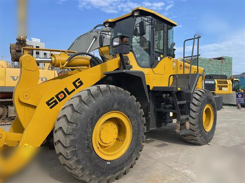 SDLG LG956L - Wheel loader: picture 3 SDLG LG956L - Wheel loader: picture 3