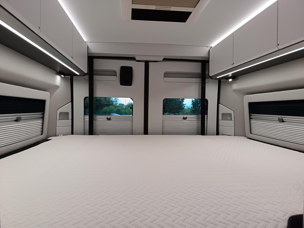 Leasing of  Adria Twin "60Y" 640 SGX 4,25MAXI*JUBILEE*AUFSTELLDACH Adria Twin "60Y" 640 SGX 4,25MAXI*JUBILEE*AUFSTELLDACH: picture 16