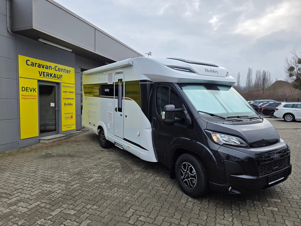 Hobby Maxia T 740 WE*130 kW*AHK*SOFORT - Semi-integrated motorhome: picture 3 Hobby Maxia T 740 WE*130 kW*AHK*SOFORT - Semi-integrated motorhome: picture 3