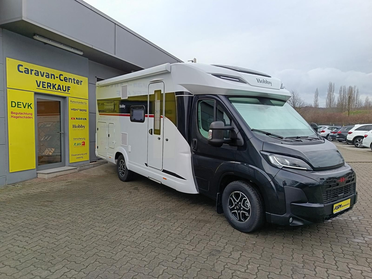 Hobby PRESTIGE T 710 GE 132kW 4,4 t*AUTOMATIK*LITHIUM* - Semi-integrated motorhome: picture 2 Hobby PRESTIGE T 710 GE 132kW 4,4 t*AUTOMATIK*LITHIUM* - Semi-integrated motorhome: picture 2