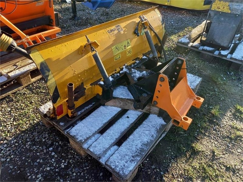 GMR FS1300L Med Stiga Titan ophæng - Snow plough for Agricultural machinery: picture 5 GMR FS1300L Med Stiga Titan ophæng - Snow plough for Agricultural machinery: picture 5