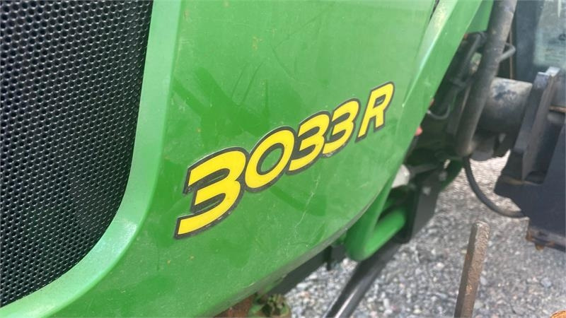 John Deere 3033 R - Farm tractor: picture 4 John Deere 3033 R - Farm tractor: picture 4