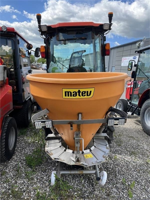 Municipal tractor Kubota STW37 Kun 1144 timer STW37: picture 7