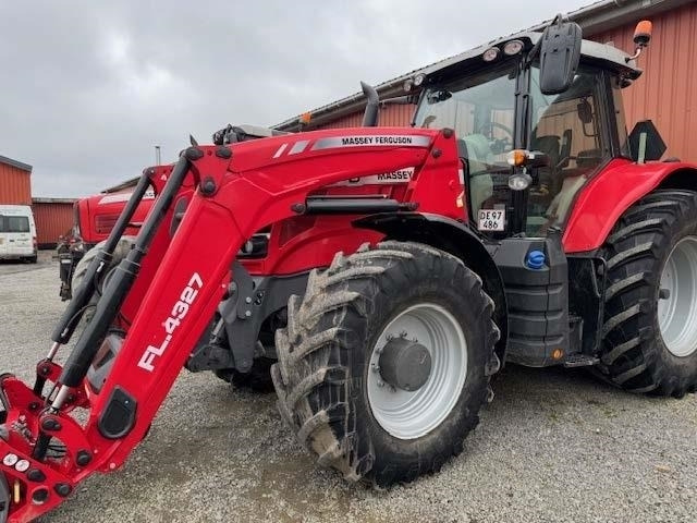 Massey Ferguson 7718S Dyna 6 Efficient inkl. FL4327 Frontlæsser - Farm tractor: picture 2 Massey Ferguson 7718S Dyna 6 Efficient inkl. FL4327 Frontlæsser - Farm tractor: picture 2
