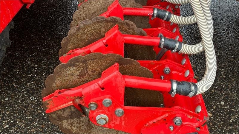 Combine seed drill Pöttinger Terrasem C6 Fertilizer m. Tegosem 500: picture 12