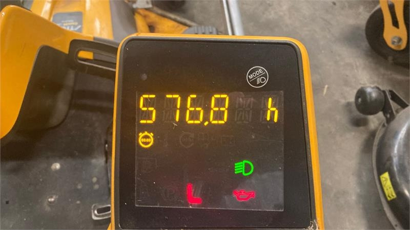 Stiga Park Pro 540IX 4WD 125 Combi Pro el.  - Garden mower: picture 4 Stiga Park Pro 540IX 4WD 125 Combi Pro el.  - Garden mower: picture 4