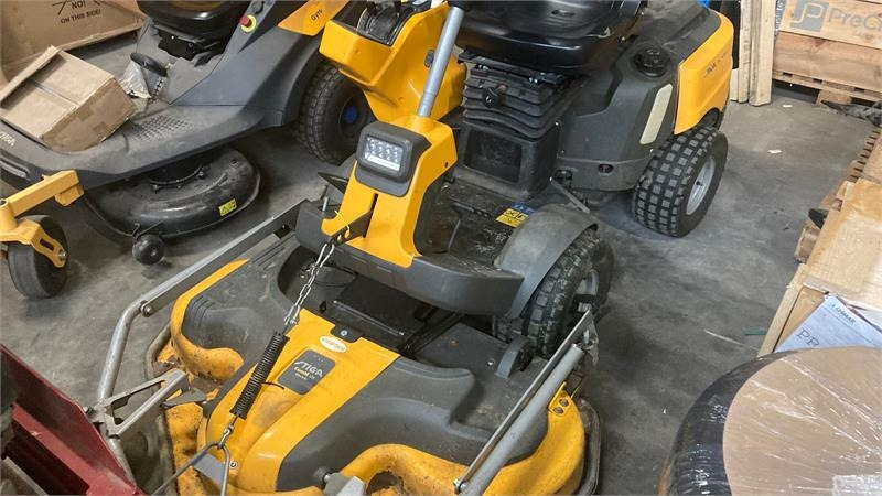 Stiga Park Pro 540IX 4WD 125 Combi Pro el.  - Garden mower: picture 2 Stiga Park Pro 540IX 4WD 125 Combi Pro el.  - Garden mower: picture 2