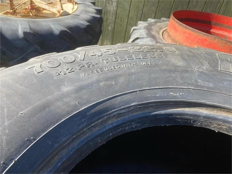 Vredestein Flotation + 700/45x22,5 - Tire for Utility/ Special vehicle: picture 2 Vredestein Flotation + 700/45x22,5 - Tire for Utility/ Special vehicle: picture 2
