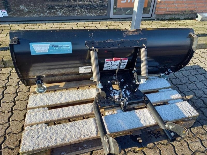 - - - Warn - Snow plough for Agricultural machinery: picture 2 - - - Warn - Snow plough for Agricultural machinery: picture 2