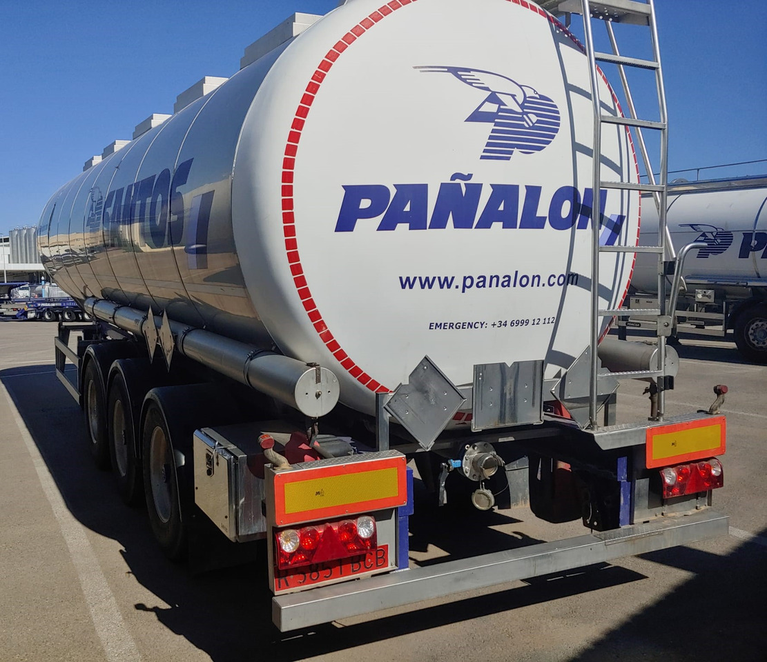 INDOX SC3 - Tank semi-trailer: picture 3 INDOX SC3 - Tank semi-trailer: picture 3