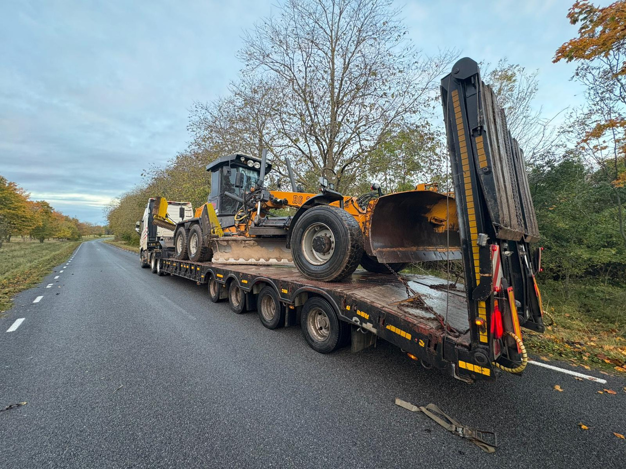 ANDOVER SFCLEX 67 - Autotransporter semi-trailer: picture 1 ANDOVER SFCLEX 67 - Autotransporter semi-trailer: picture 1