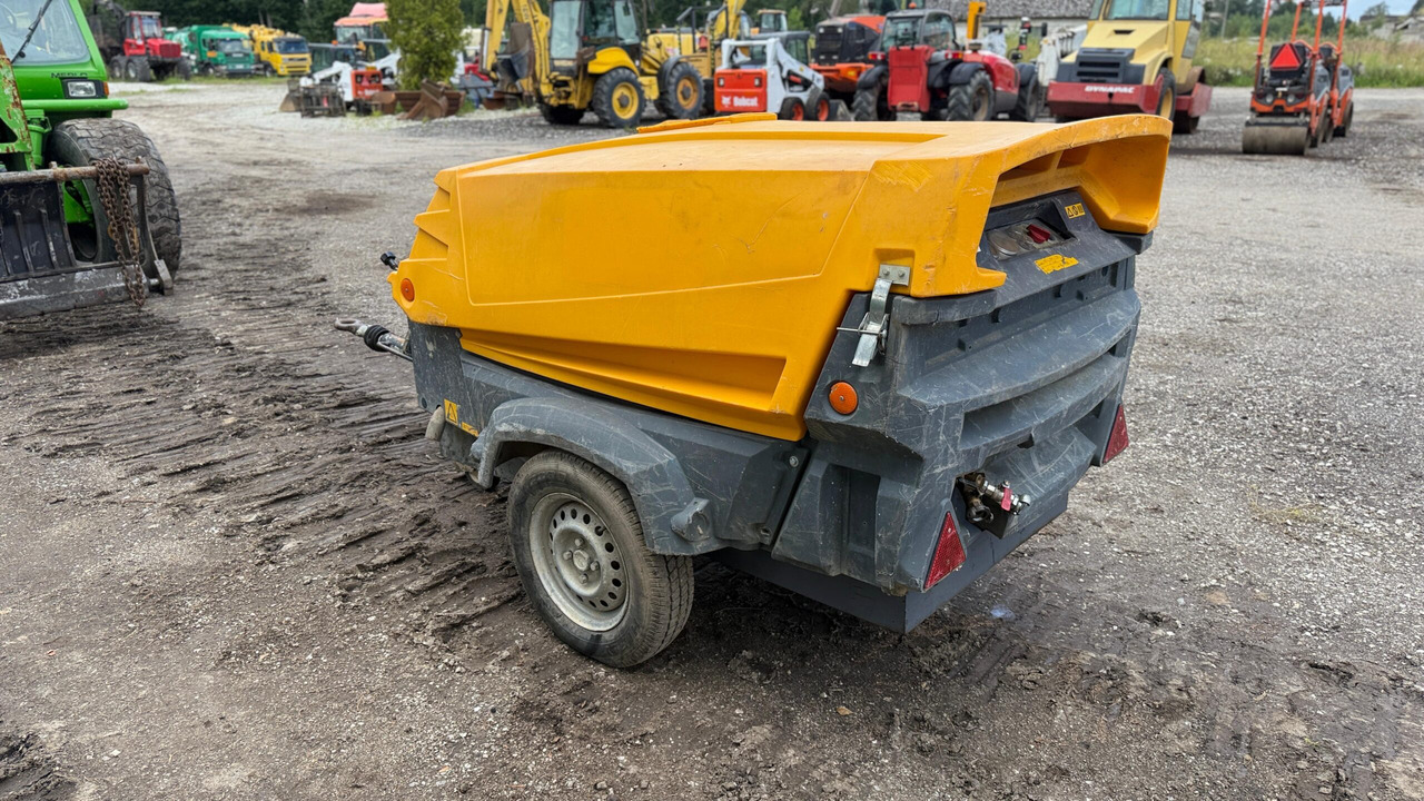 ATLAS COPCO XAS67KD - Air compressor: picture 2 ATLAS COPCO XAS67KD - Air compressor: picture 2