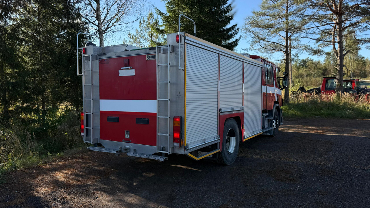 Fire truck SCANIA P94: picture 7