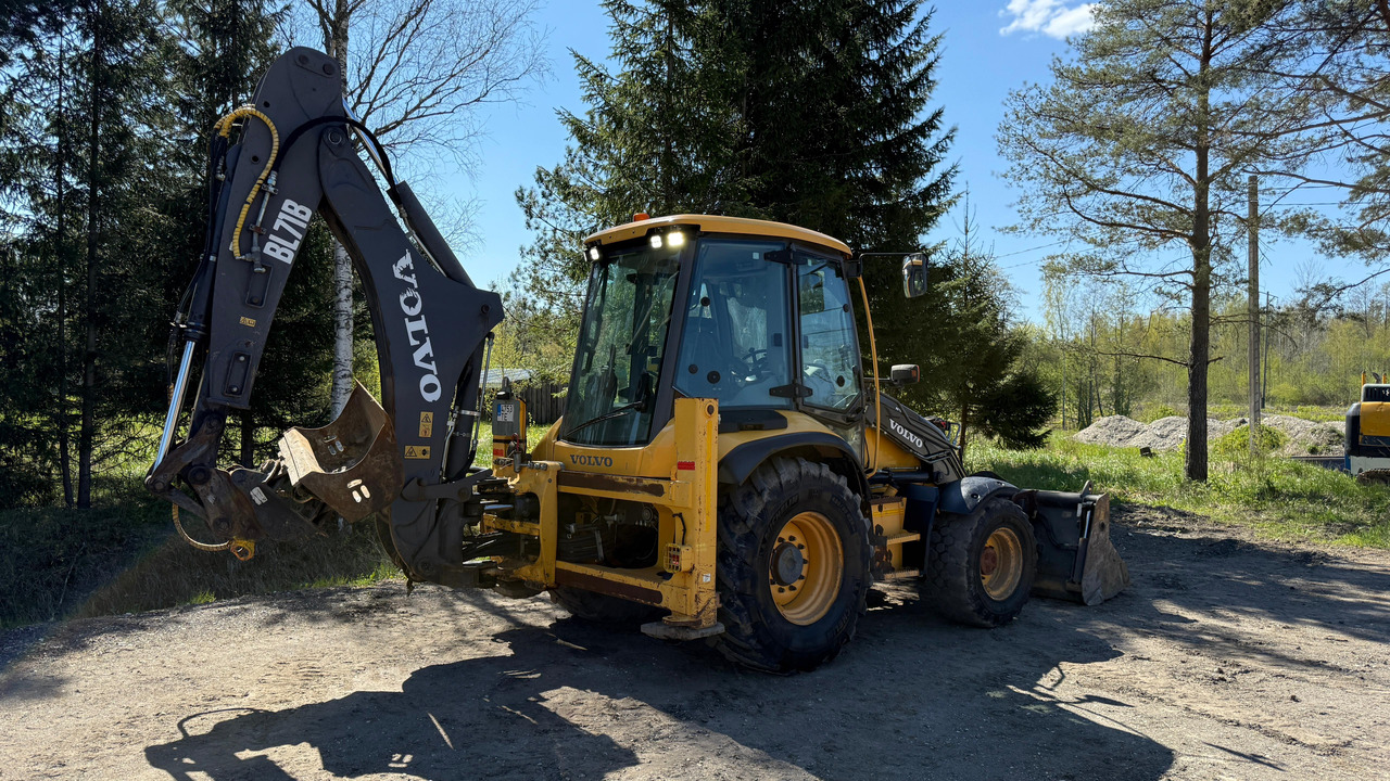 Volvo BL71 - Backhoe loader: picture 5 Volvo BL71 - Backhoe loader: picture 5