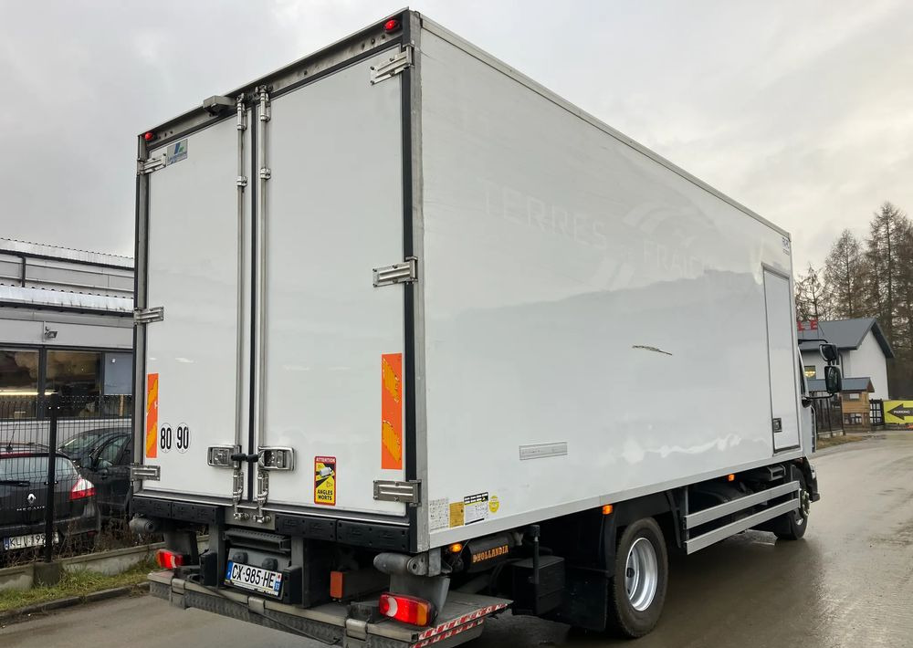 Renault Renault Midlum 220chłodnia izoterma - Refrigerator truck: picture 3 Renault Renault Midlum 220chłodnia izoterma - Refrigerator truck: picture 3