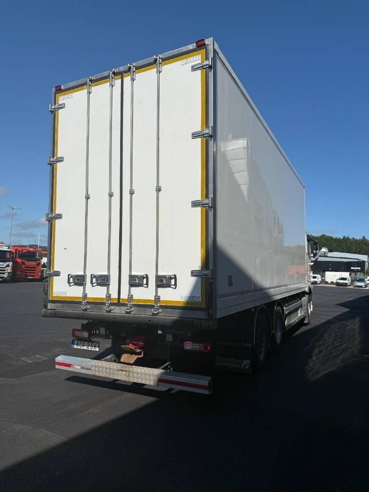 Volvo FH 540 6x2 - Box truck: picture 4 Volvo FH 540 6x2 - Box truck: picture 4