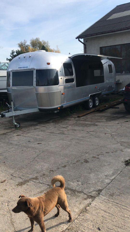 Vending trailer 1992 Airstream Classic 1992 Airstream Classic – Fully Rebuilt Vintage Travel Trailer: picture 7