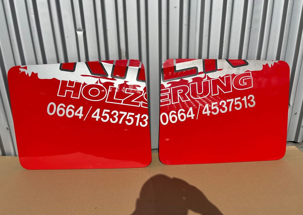 Drzwiczki schowka Scania S R klapa drzwi NGS NGR - Body and exterior for Truck: picture 1 Drzwiczki schowka Scania S R klapa drzwi NGS NGR - Body and exterior for Truck: picture 1