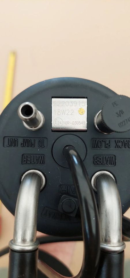 RENAULT GAMA T SMOK CZUJNIK POZIOMU ADBLUE NOWY - Sensor for Car: picture 2 RENAULT GAMA T SMOK CZUJNIK POZIOMU ADBLUE NOWY - Sensor for Car: picture 2