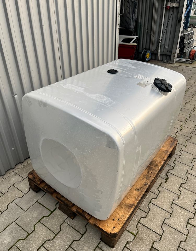 Zbiornik paliwa MAN TGX TGS 460 litrów bak - Fuel processing/ Fuel delivery for Truck: picture 3 Zbiornik paliwa MAN TGX TGS 460 litrów bak - Fuel processing/ Fuel delivery for Truck: picture 3