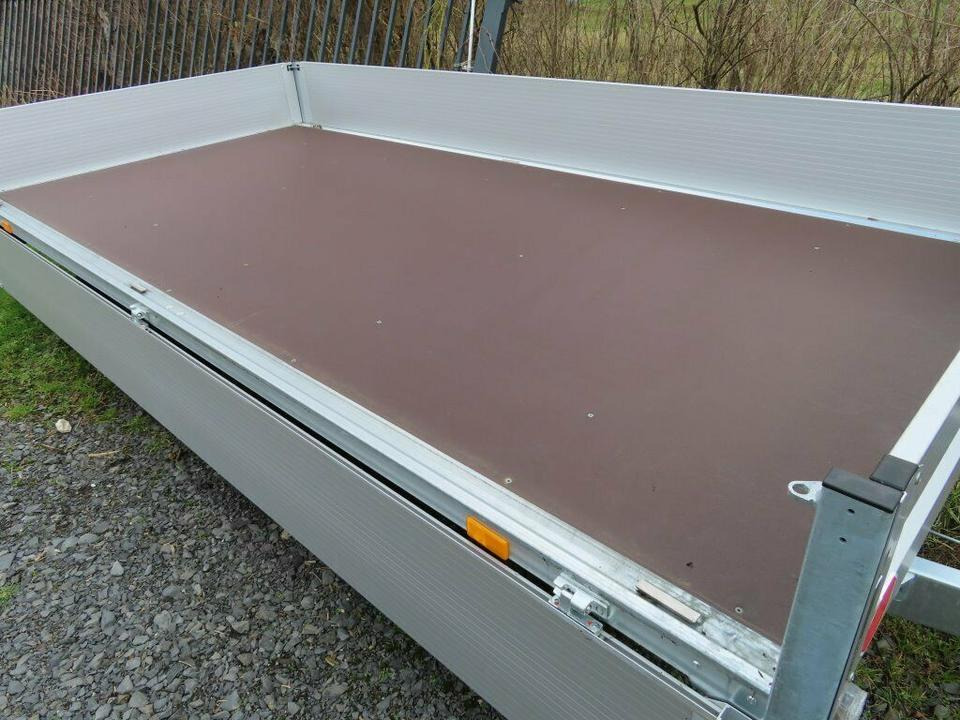 Böckmann PKW-Anhänger, 2,7 to. HL-AL 3718/27 F, Hochlader - Dropside/ Flatbed trailer: picture 2 Böckmann PKW-Anhänger, 2,7 to. HL-AL 3718/27 F, Hochlader - Dropside/ Flatbed trailer: picture 2