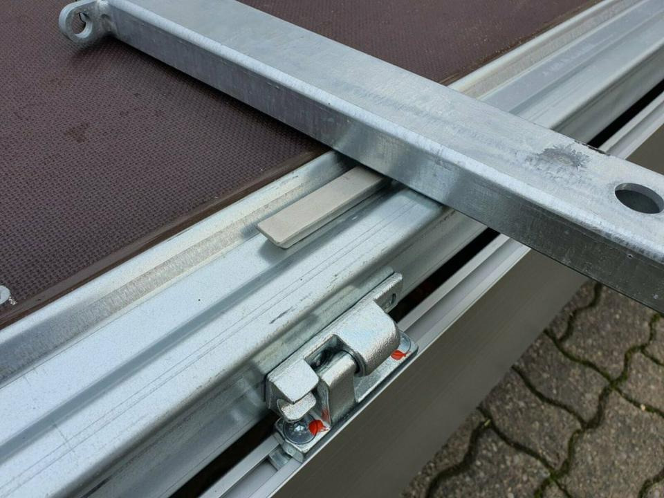 Dropside/ Flatbed trailer Böckmann PKW-Anhänger 2,7to, 13 Zoll, Hochlader: picture 12 Dropside/ Flatbed trailer Böckmann PKW-Anhänger 2,7to, 13 Zoll, Hochlader: picture 12