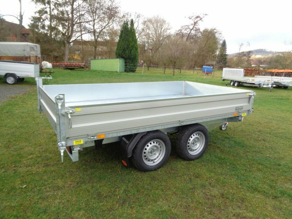 Böckmann PKW-Anhänger E-Pumpe Dreiseitenkipper 2,7 to Blechcover - Tipper trailer: picture 4 Böckmann PKW-Anhänger E-Pumpe Dreiseitenkipper 2,7 to Blechcover - Tipper trailer: picture 4