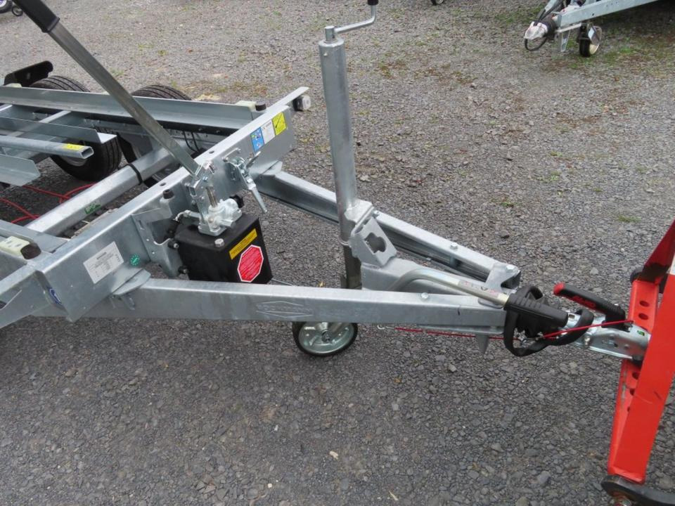 Böckmann PKW-Anhänger Kipper 2,0to Blechaufsatz Abdeckplane - Tipper trailer: picture 3 Böckmann PKW-Anhänger Kipper 2,0to Blechaufsatz Abdeckplane - Tipper trailer: picture 3