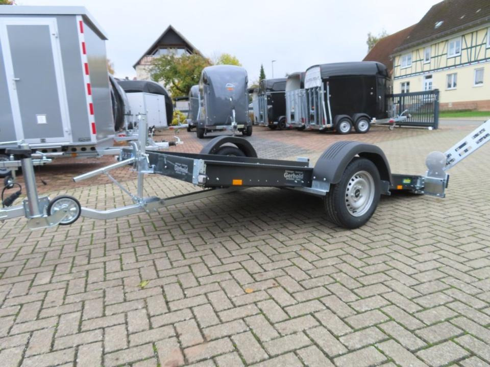 PKW Absenkanhänger, Unsinn, 750 kg, ungebremst, 100 km/h - Dropside/ Flatbed trailer: picture 1 PKW Absenkanhänger, Unsinn, 750 kg, ungebremst, 100 km/h - Dropside/ Flatbed trailer: picture 1