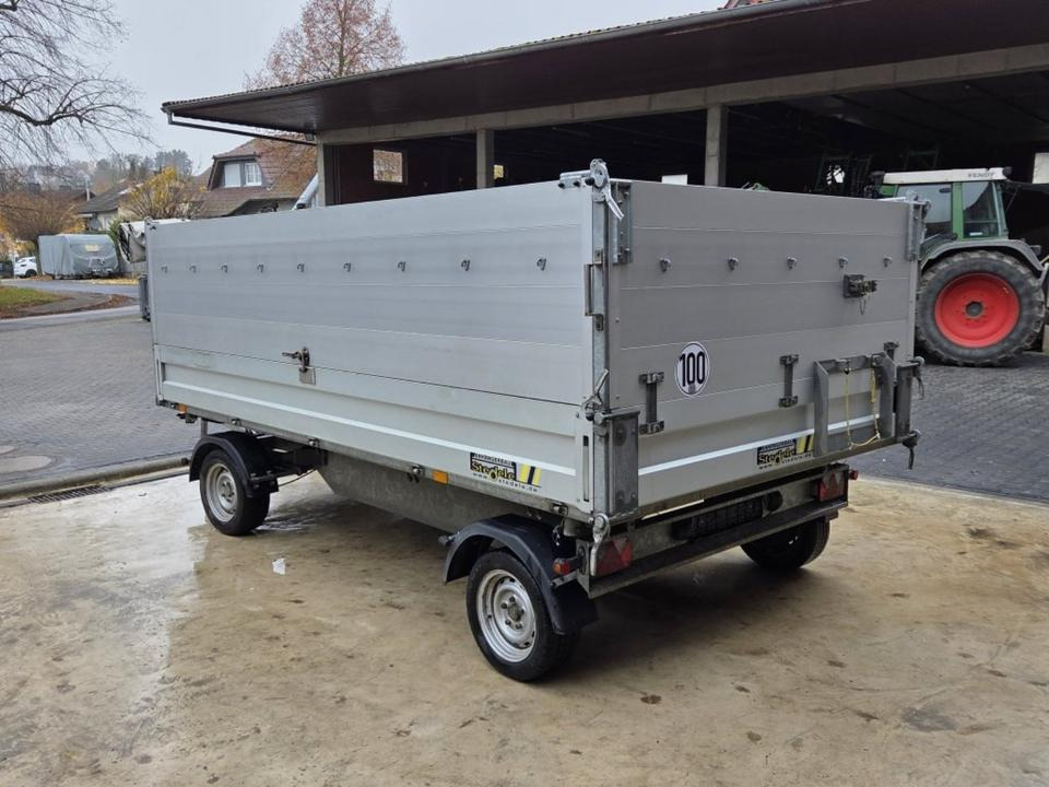 PKW-Anhänger Drehschemel Dreiseitenkipper 3,5t - Tipper trailer: picture 4 PKW-Anhänger Drehschemel Dreiseitenkipper 3,5t - Tipper trailer: picture 4