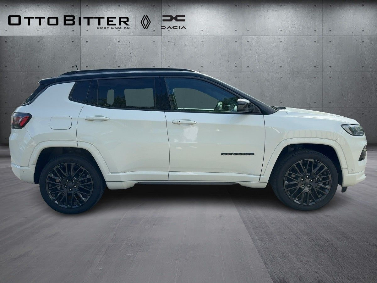 Jeep Compass 1.3 Plug-In Hybrid S ALLRAD LEDER - SUV: picture 5 Jeep Compass 1.3 Plug-In Hybrid S ALLRAD LEDER - SUV: picture 5